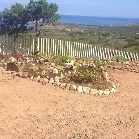 Grazioso Appartamento Isola Rossa Exterior foto