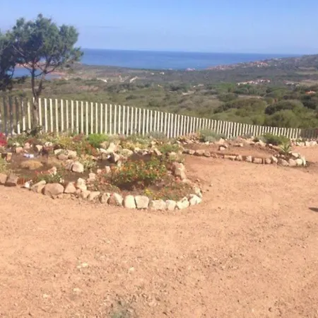 Grazioso Appartamento Isola Rossa Exterior foto