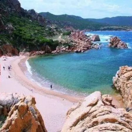 Grazioso Appartamento Isola Rossa Exterior foto