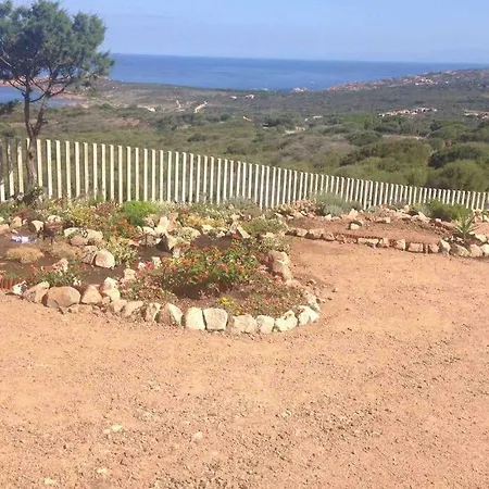 Grazioso Appartamento Isola Rossa Exterior foto